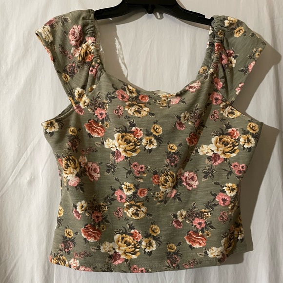 Rewind Top - Picture 3 of 5